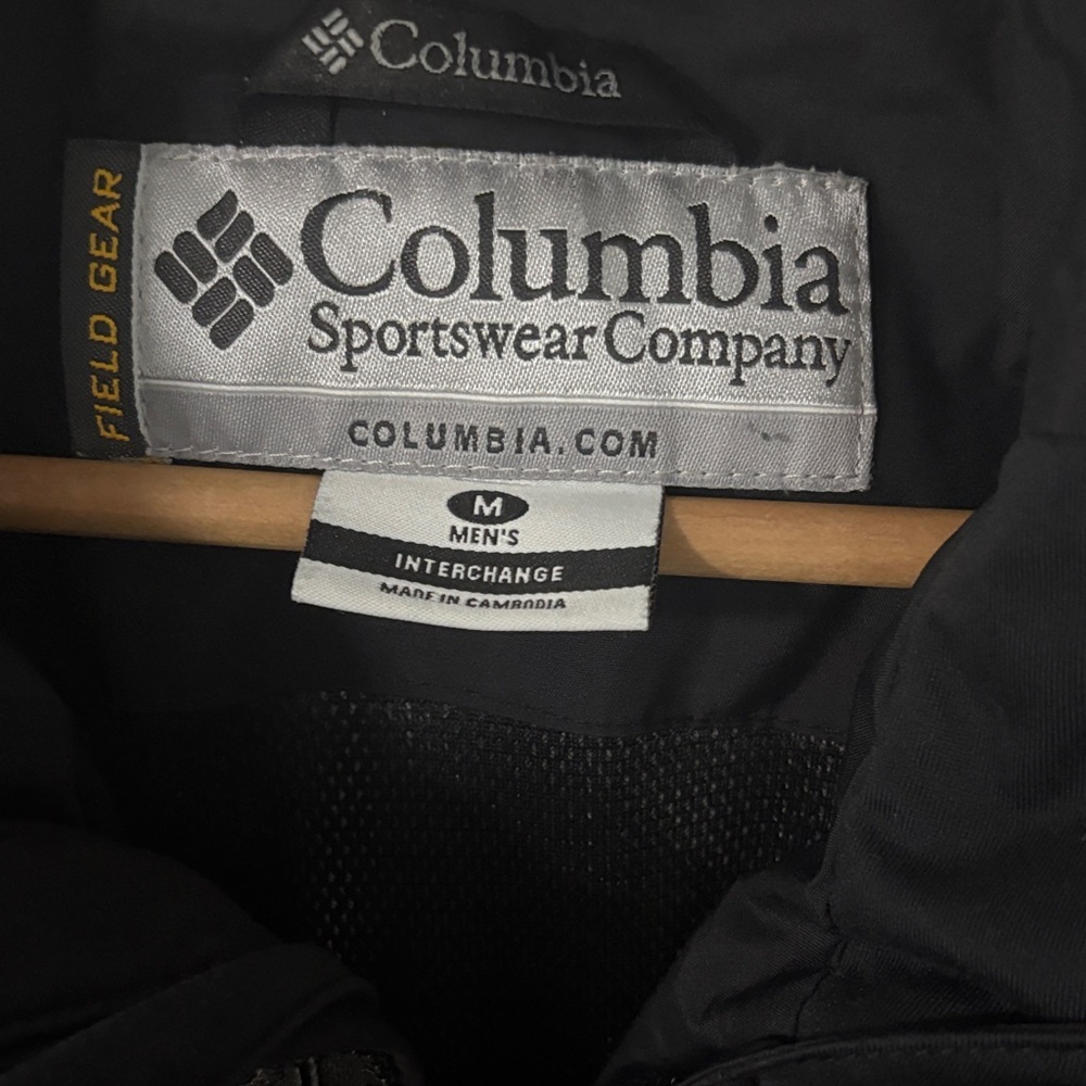Columbia Men's Black and Gray Performance Jacket - Picture 2 of 4